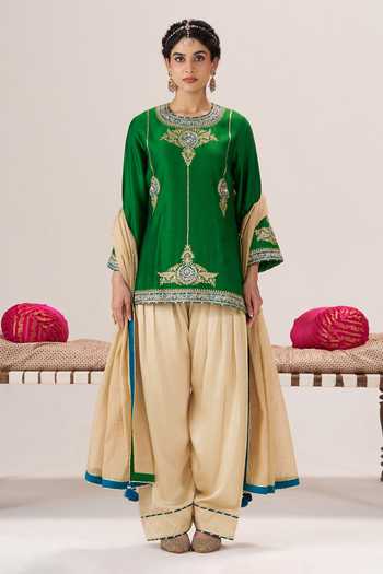 Almaari By Pooja Patel Gulabo Short Kurta Salwar Set 