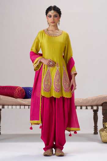 Almaari By Pooja Patel Roop Chanderi Silk Kurta Dhoti Pant Set 