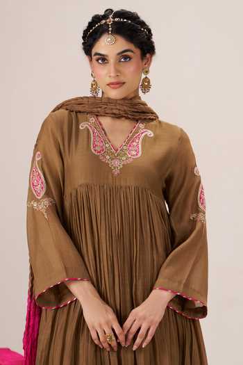 Shop Almaari By Pooja Patel Brown Chanderi Silk V-neck Rangrez Anarkali Kurta Pant Set Online at Aza Fashions Shop_Almaari By Pooja Patel_Brown Chanderi Silk V-neck Rangrez Anarkali Kurta Pant Set _Online_at_Aza_Fashions