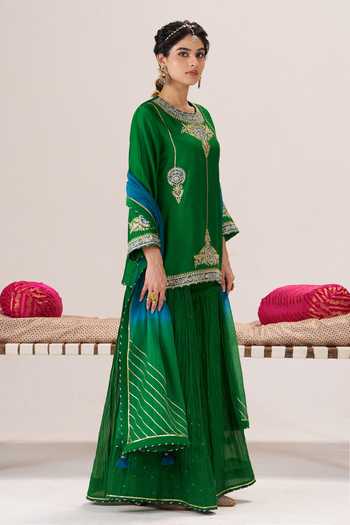 Almaari By Pooja Patel Green Chanderi Round Neck Adaa Kurta Sharara Set Online at Aza Fashions Almaari By Pooja Patel_Green Chanderi Round Neck Adaa Kurta Sharara Set _Online_at_Aza_Fashions