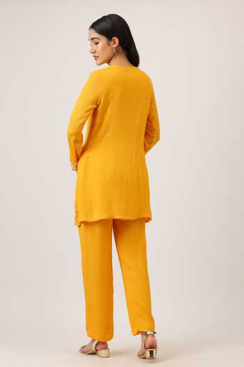 Vidushi Gupta Hand Embroidered Kurta Set 