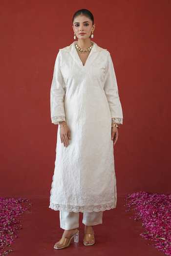 Masoomm Scallop Hem Kurta & Pant Set 