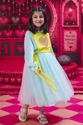 Panchhi By Kanupriya Tibrewala Pyaari Behna Embroidered Bib Skirt Set
