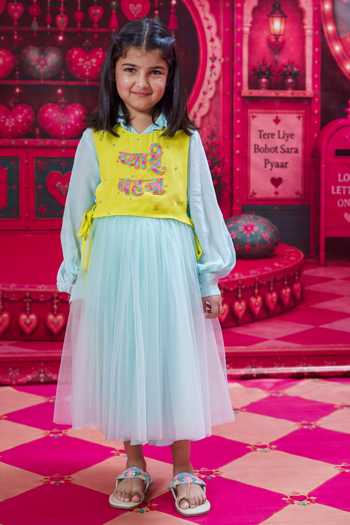 Panchhi By Kanupriya Tibrewala Pyaari Behna Embroidered Bib Skirt Set