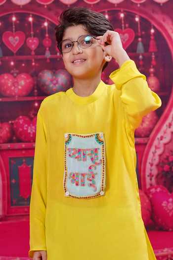 Panchhi By Kanupriya Tibrewala Yellow Crepe, Satin, Modal Pyaara Bhai Embroidered Kurta Set Online at Aza Fashions Panchhi By Kanupriya Tibrewala_Yellow Crepe, Satin, Modal Pyaara Bhai Embroidered Kurta Set _Online_at_Aza_Fashions