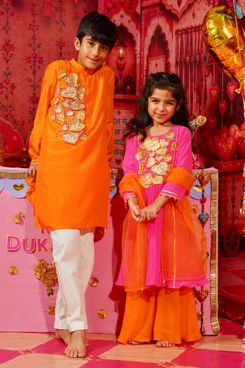 Panchhi By Kanupriya Tibrewala Chamkili Embroidered Kurta Set