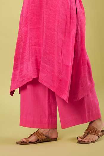 Shop Vinusto Pink Linen, Handloom Cotton Keyhole Neck, Yes Solid Kurta And Pant Set Online at Aza Fashions Shop_Vinusto_Pink Linen, Handloom Cotton Keyhole Neck, Yes Solid Kurta And Pant Set _Online_at_Aza_Fashions