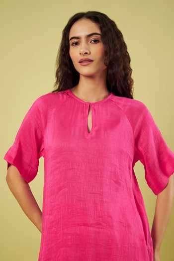 Buy Vinusto Pink Linen, Handloom Cotton Keyhole Neck, Yes Solid Kurta And Pant Set Buy_Vinusto_Pink Linen, Handloom Cotton Keyhole Neck, Yes Solid Kurta And Pant Set