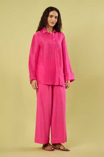 Vinusto Pink Linen, Handloom Cotton Collared Neck Textured Pattern Shirt With Pant Online at Aza Fashions Vinusto_Pink Linen, Handloom Cotton Collared Neck Textured Pattern Shirt With Pant _Online_at_Aza_Fashions