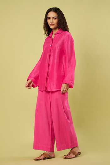 Shop Vinusto Pink Linen, Handloom Cotton Collared Neck Textured Pattern Shirt With Pant Online at Aza Fashions Shop_Vinusto_Pink Linen, Handloom Cotton Collared Neck Textured Pattern Shirt With Pant _Online_at_Aza_Fashions