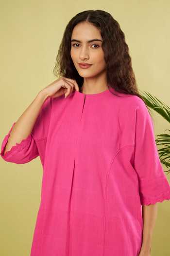 Buy Vinusto Pink Handloom Cotton Round Neck, Yes Straight Kurta And Pant Set Buy_Vinusto_Pink Handloom Cotton Round Neck, Yes Straight Kurta And Pant Set