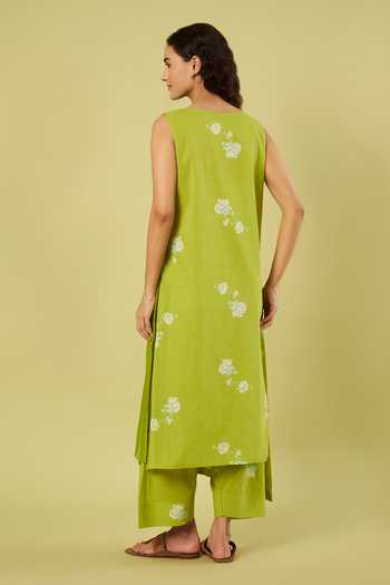 Vinusto Placement Printed Kurta & Farshi Salwar Set 