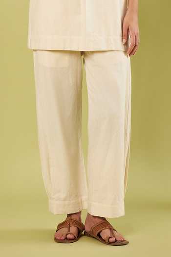 Vinusto_Ivory Handloom Cotton V-neck Top And Pant Set _Online_at_Aza_Fashions