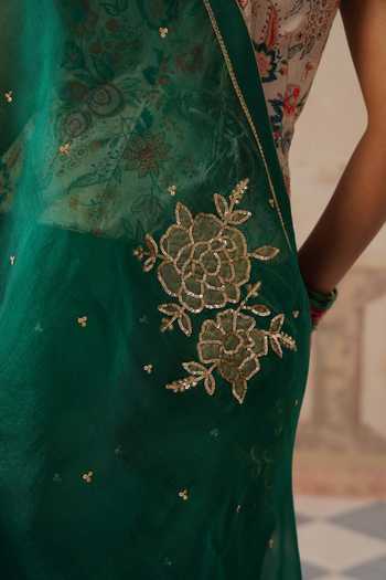 Buy_Jhambthreads_Emerald Green Silk Organza, Chanderi, Saree With Unstitched Blouse Fabric _Online_at_Aza_Fashions