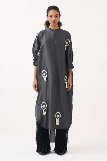 Three Grey Tissue Mandarin Collar Metallic Dress And Inner Online at Aza Fashions Three_Grey Tissue Mandarin Collar Metallic Dress And Inner _Online_at_Aza_Fashions