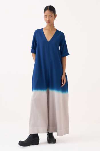 Three Grey Cotton, Twill V-neck Dip Dye Jumpsuit at Aza Fashions Three_Grey Cotton, Twill V-neck Dip Dye Jumpsuit _at_Aza_Fashions