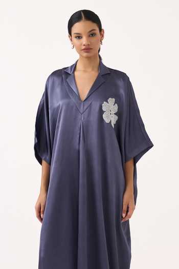 Three Purple Satin V-neck Placement Applique Kaftan at Aza Fashions Three_Purple Satin V-neck Placement Applique Kaftan _at_Aza_Fashions