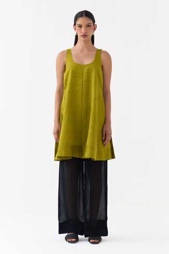 Buy Three Lime Chanderi Scoop Neck Crushed Kurta Online at Aza Fashions Buy_Three_Lime Chanderi Scoop Neck Crushed Kurta _Online_at_Aza_Fashions