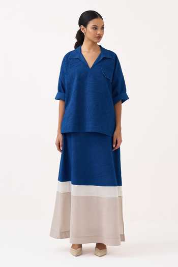 Shop Three Blue Muslin (mulmul) V-neck Crushed Mul Top Online at Aza Fashions Shop_Three_Blue Muslin (mulmul) V-neck Crushed Mul Top _Online_at_Aza_Fashions