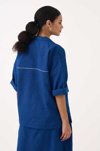 Three Blue Muslin (mulmul) V-neck Crushed Mul Top at Aza Fashions Three_Blue Muslin (mulmul) V-neck Crushed Mul Top _at_Aza_Fashions