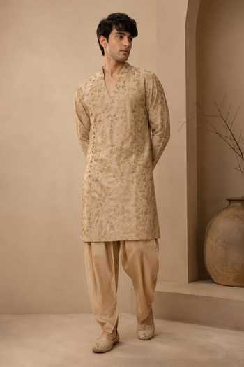 Mayank Modi - Men Gold Chanderi Silk Kurta Set 