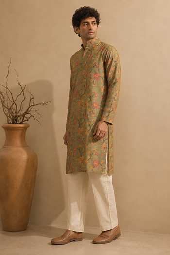 Mayank Modi - Men Green Chanderi Printed Kurta Set Online at Aza Fashions Mayank Modi - Men_Green Chanderi Printed Kurta Set _Online_at_Aza_Fashions