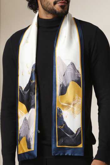 Shop Dusala Multi Color His And Her Abstract Silk Gift Set Shop_Dusala_Multi Color His And Her Abstract Silk Gift Set
