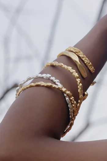 Arvino_Gold Plated Rocky Outmodeled Bangle - Single Pc _Online_at_Aza_Fashions