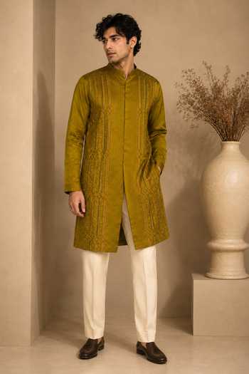Mayank Modi - Men Fiona Embroidered Kurta Set 