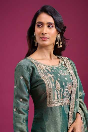Aariyana Couture_Green Round Neck, Yes Yoke Embroidered Kurta Set _Online_at_Aza_Fashions