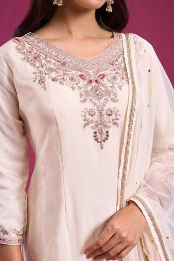 Aariyana Couture Cream V-neck Thread Work Kurta Sharara Set Online at Aza Fashions Aariyana Couture_Cream V-neck Thread Work Kurta Sharara Set _Online_at_Aza_Fashions