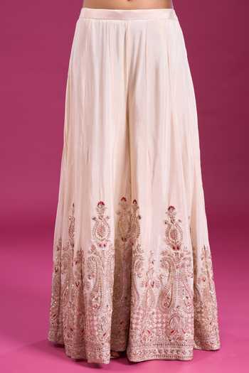 Shop Aariyana Couture Cream V-neck Thread Work Kurta Sharara Set Online at Aza Fashions Shop_Aariyana Couture_Cream V-neck Thread Work Kurta Sharara Set _Online_at_Aza_Fashions
