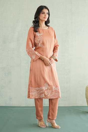 Shop Masoomm Rust Shantoon Boat Neck, Yes Embroidered Floral Kurta And Pant Set Shop_Masoomm_Rust Shantoon Boat Neck, Yes Embroidered Floral Kurta And Pant Set