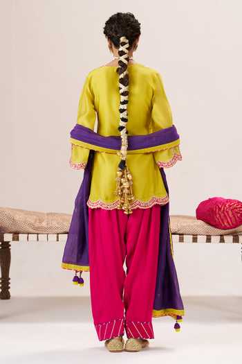 Almaari By Pooja Patel Jugni Chanderi Silk Kurta Set 