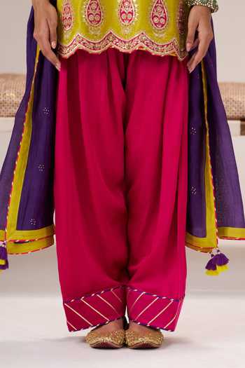 Buy Almaari By Pooja Patel Yellow Silk, Chanderi V-neck Jugni Kurta Set Online at Aza Fashions Buy_Almaari By Pooja Patel_Yellow Silk, Chanderi V-neck Jugni Kurta Set _Online_at_Aza_Fashions