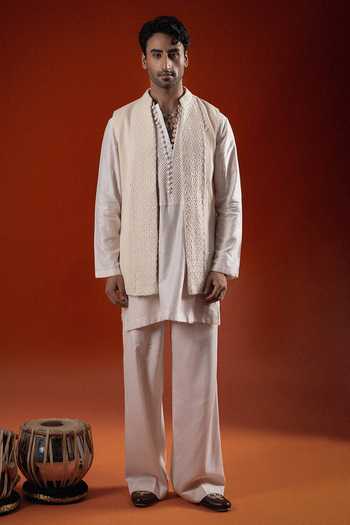 Sanchit Sharma Textured Pattern Kurta Set With Bundi 