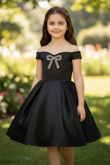 Pooja Wang Black Satin Aveline Bow Dress Online at Aza Fashions Pooja Wang_Black Satin Aveline Bow Dress _Online_at_Aza_Fashions