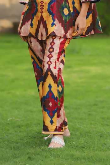 Swati Wadhwani Couture Multi Color Chanderi Round Neck Ikkat Pattern Kurta And Pant Set Online at Aza Fashions Swati Wadhwani Couture_Multi Color Chanderi Round Neck Ikkat Pattern Kurta And Pant Set _Online_at_Aza_Fashions