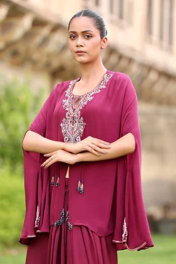Buy_Swati Wadhwani Couture_Red Crepe Keyhole Neck Dori Embroidered Kaftan And Pant Set _Online_at_Aza_Fashions