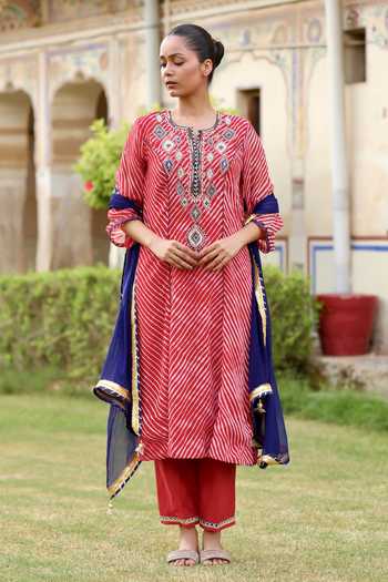 Swati Wadhwani Couture Leheriya Pattern Kurta Set 