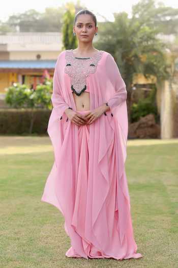 Buy_Swati Wadhwani Couture_Pink Crepe, Chiffon Round Neck Dabka Embroidered Kaftan And Skirt Set 