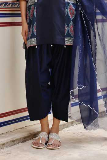 Swati Wadhwani Couture Blue Organza, Chanderi Keyhole Neck, Yes Ajrakh Dori Work Kurta Set Online at Aza Fashions Swati Wadhwani Couture_Blue Organza, Chanderi Keyhole Neck, Yes Ajrakh Dori Work Kurta Set _Online_at_Aza_Fashions