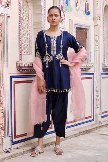 Swati Wadhwani Couture Dabka Embroidered Kurta Set 