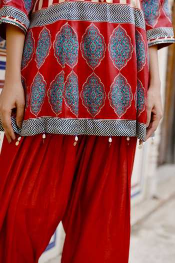 Swati Wadhwani Couture_Maroon Chanderi Split V-neck, Yes Ajrakh Print Kurta And Salwar Set _at_Aza_Fashions