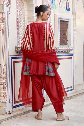 Swati Wadhwani Couture Ajrakh Print Kurta Set 