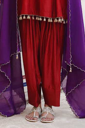 Buy Swati Wadhwani Couture Maroon Organza, Chanderi Embroidered Kurta Set Online at Aza Fashions Buy_Swati Wadhwani Couture_Maroon Organza, Chanderi Embroidered Kurta Set _Online_at_Aza_Fashions