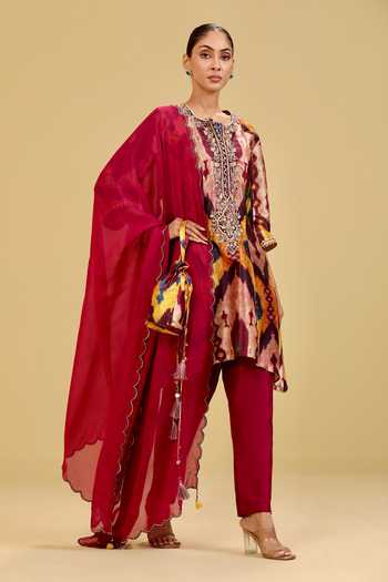 Swati Wadhwani Couture Ikat Pattern Kurta Set 