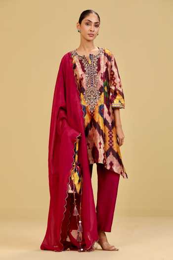 Swati Wadhwani Couture_Red Organza, Chanderi Round Neck, Yes Ikat Pattern Kurta Set _Online_at_Aza_Fashions