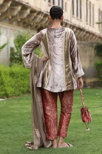 Swati Wadhwani Couture Velvet Embroidered Short Kurta Set 