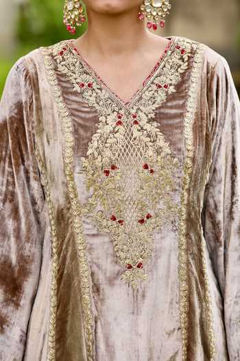Swati Wadhwani Couture_Beige Velvet, Brocade Embroidered Short Kurta Set _at_Aza_Fashions